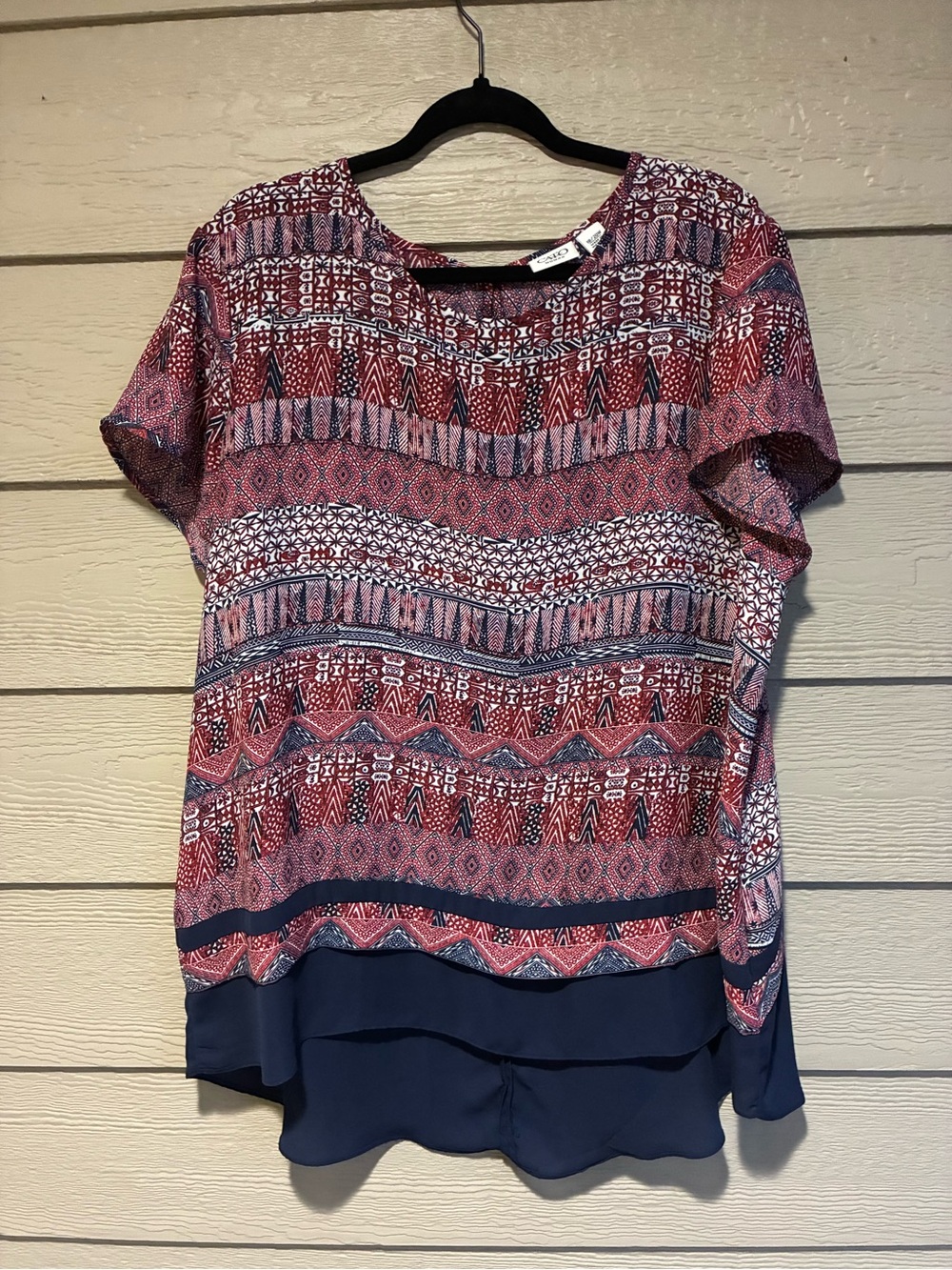 Cato Woman 18/20 (2X) Burgundy Navy Geometric Print Layered Tunic Top